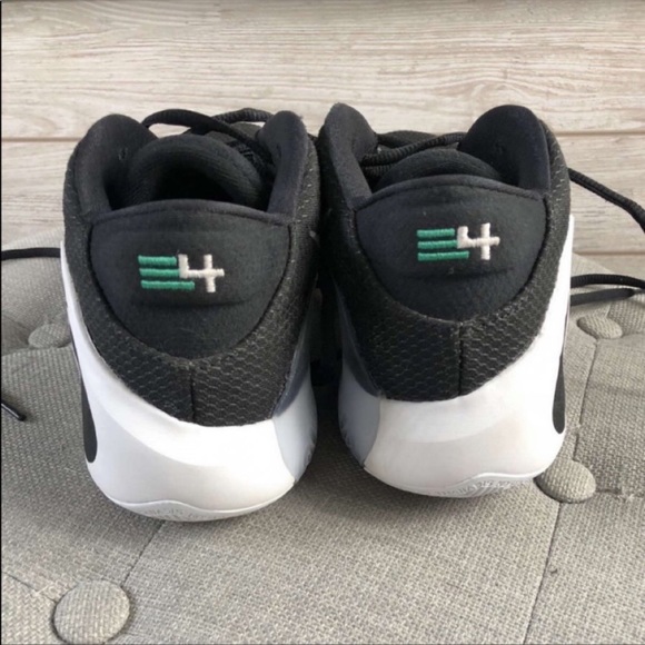 Nike Zoom Freak 1 'Black' - Picture 4 of 5